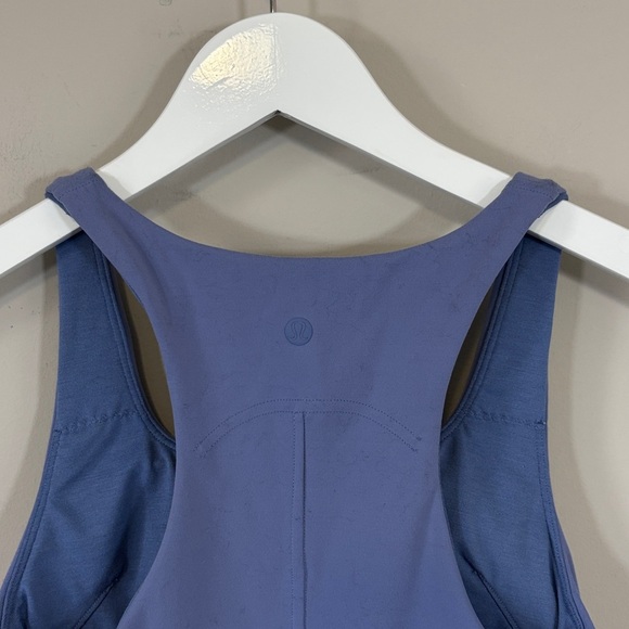 Lululemon InStill Tank Top Water Drop Yoga Shelf Bra Padding Lycra Stretch Sz 4 - Picture 4 of 7